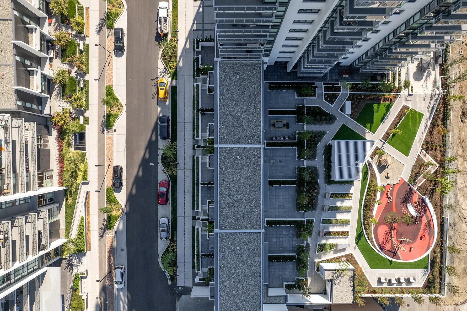 Advantages of a concrete building. Solterra Development.