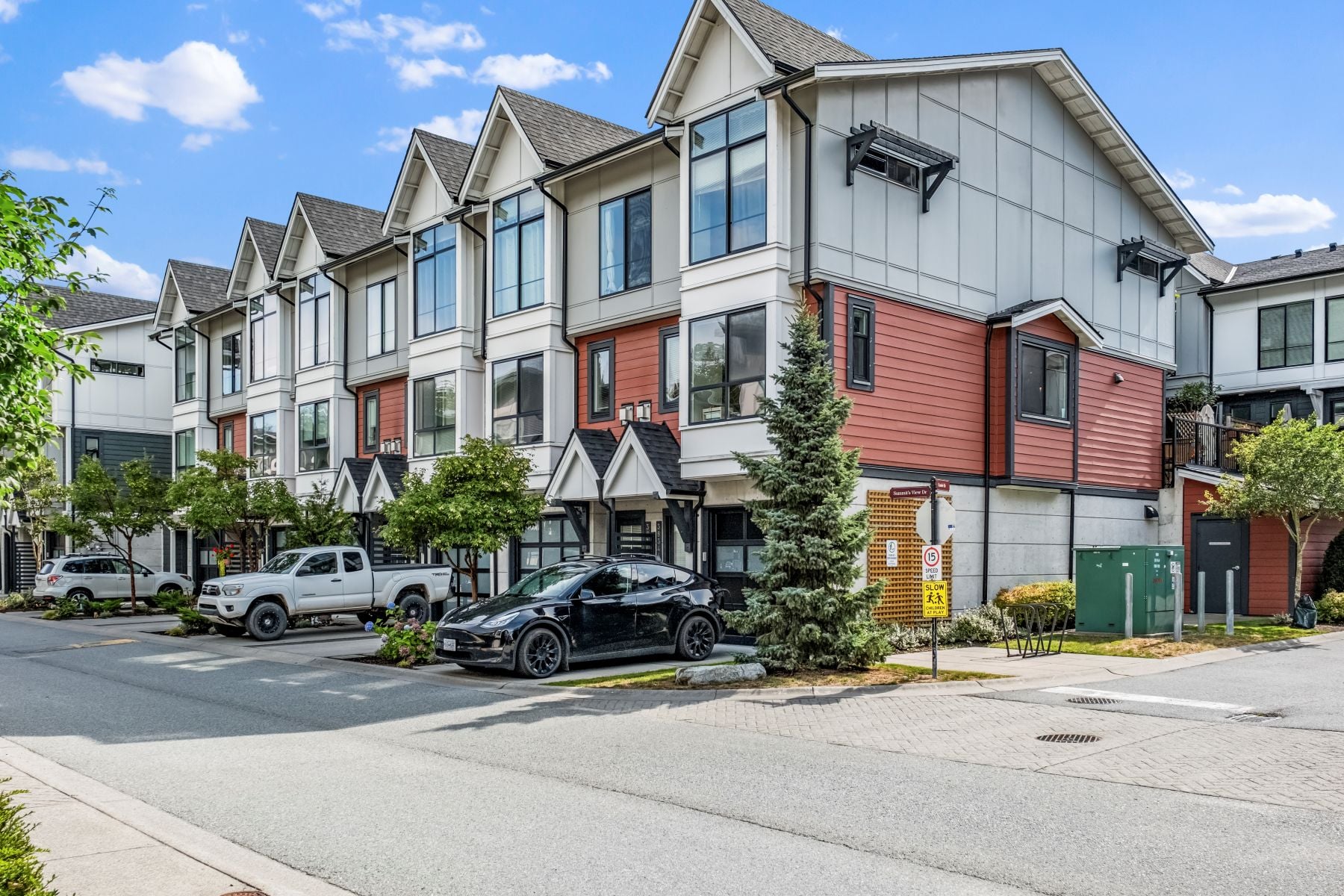 Summits View at Eaglewind in Squamish by Solterra Development.